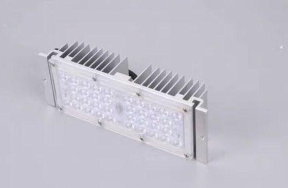 China Samsung 30w 5200 Lumen Led Street Light Module Pure Aluminium Housing supplier