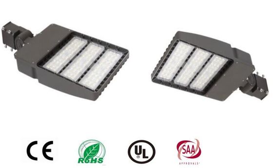 China IP65 100W LED Shoebox Light , 6000K Led Outdoor Parking Lot Lights DLC Listed supplier