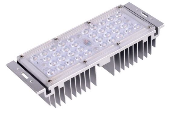 30w - 60w module IP67 Industrial Led Flood Lights Waterproofing Aluminium body supplier